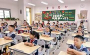 秦馀小学建队日活动来袭，红领巾这样致敬信仰！
